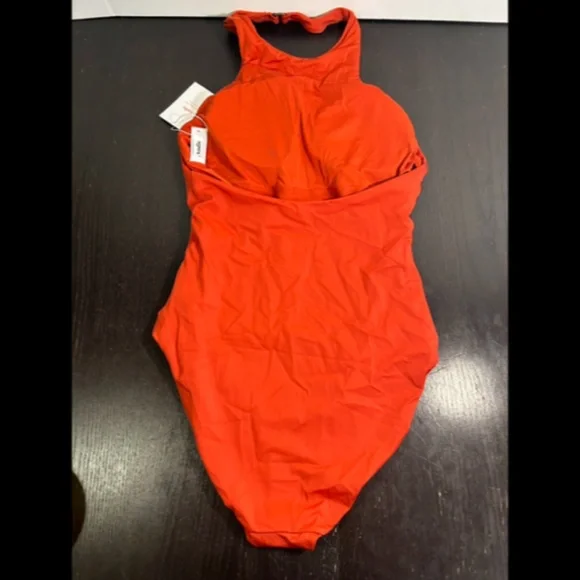 Andie Swim The Luzon Halter Eco Nylon One Piece Swimsuit Chili Pepper Size M NWT One Pieces